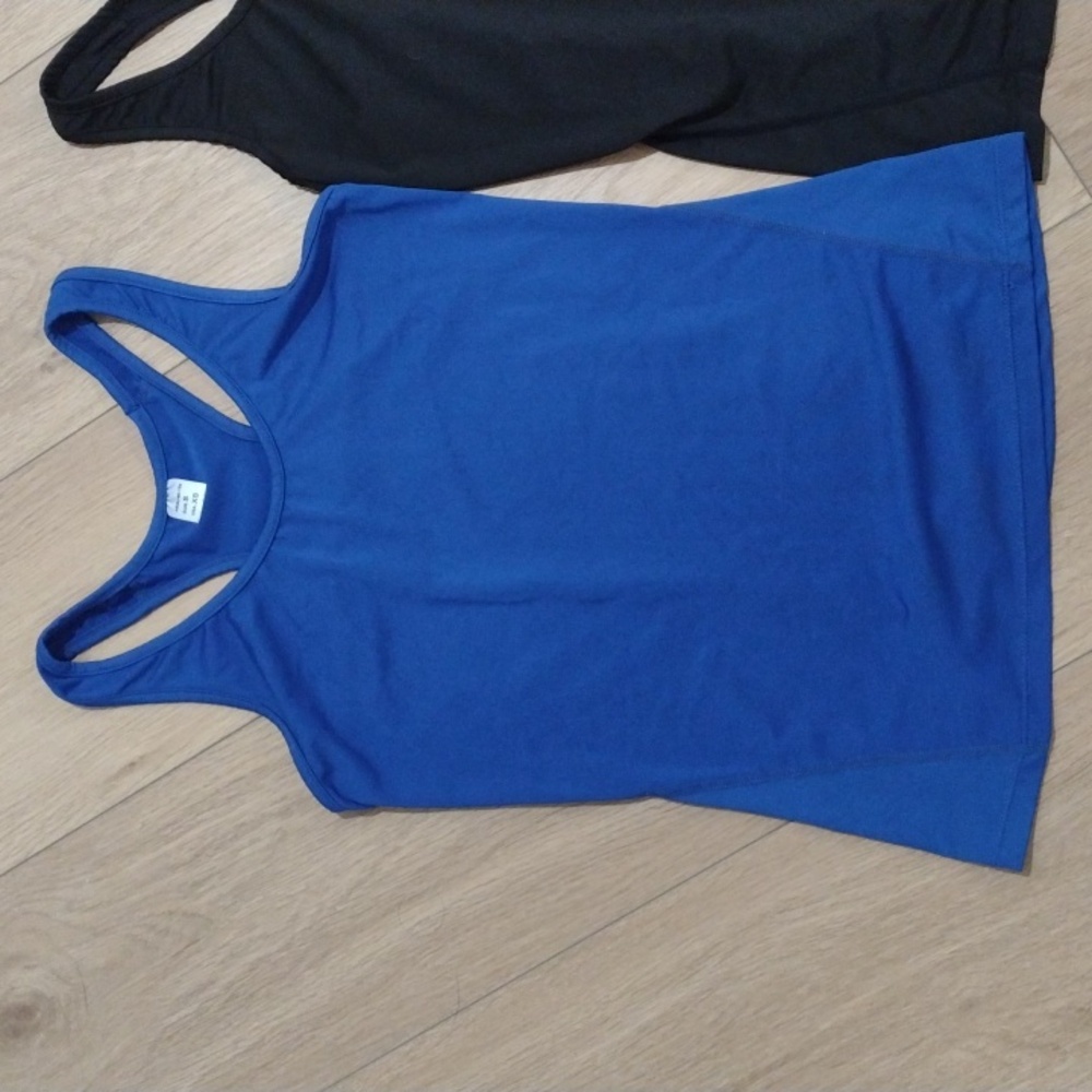 Bundle Of Three Active Wear Compression Tank Tops… - image 3